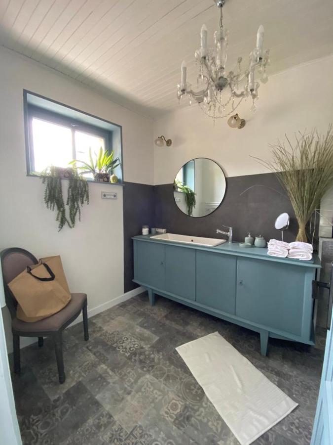 Maison Sur Cour Courzieu Экстерьер фото